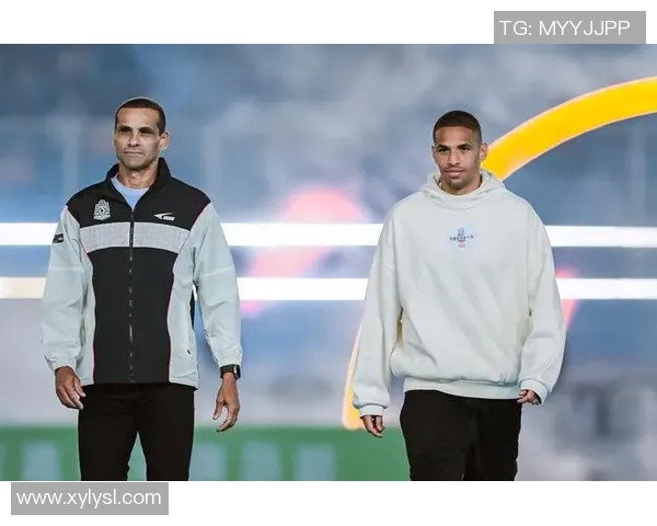 球场与歌声同行 足球明星跨界唱响梦想与激情